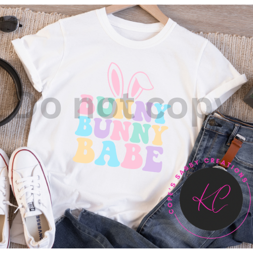 Bunny bunny babe 2 Shirt